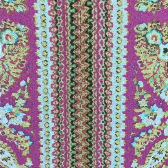 Rose & Olive sleeveless paisley / floral print top - Picture 6 of 6